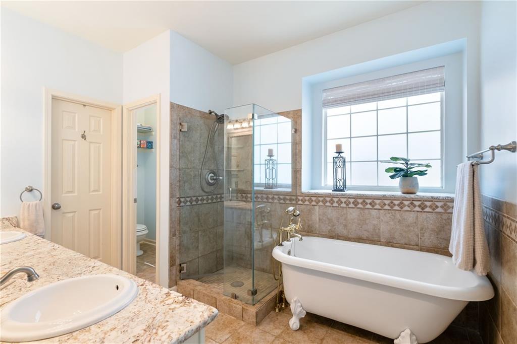 12260 Greenmont Walk Property Photo 33