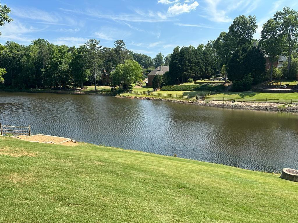 870 Longstone Landing Property Photo 2