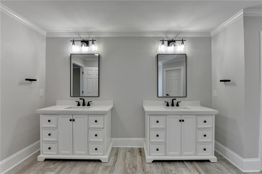 870 Longstone Landing Property Photo 41