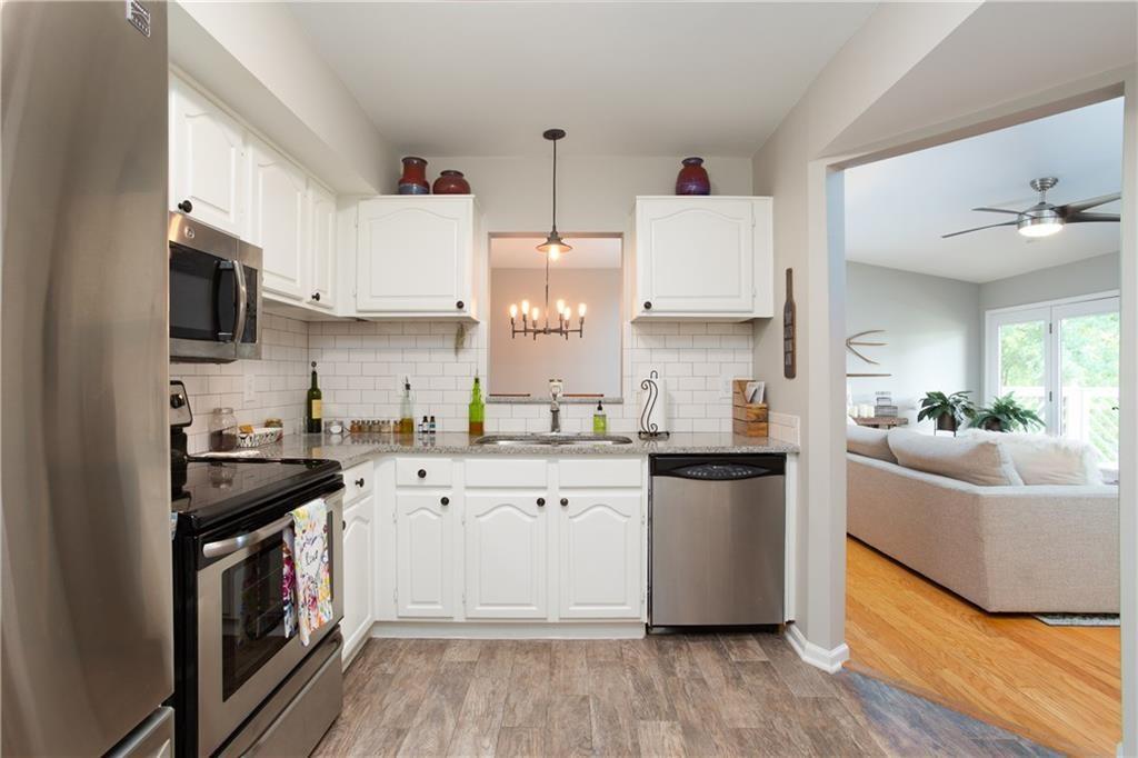 608 Mcgill Place Ne Property Photo 6
