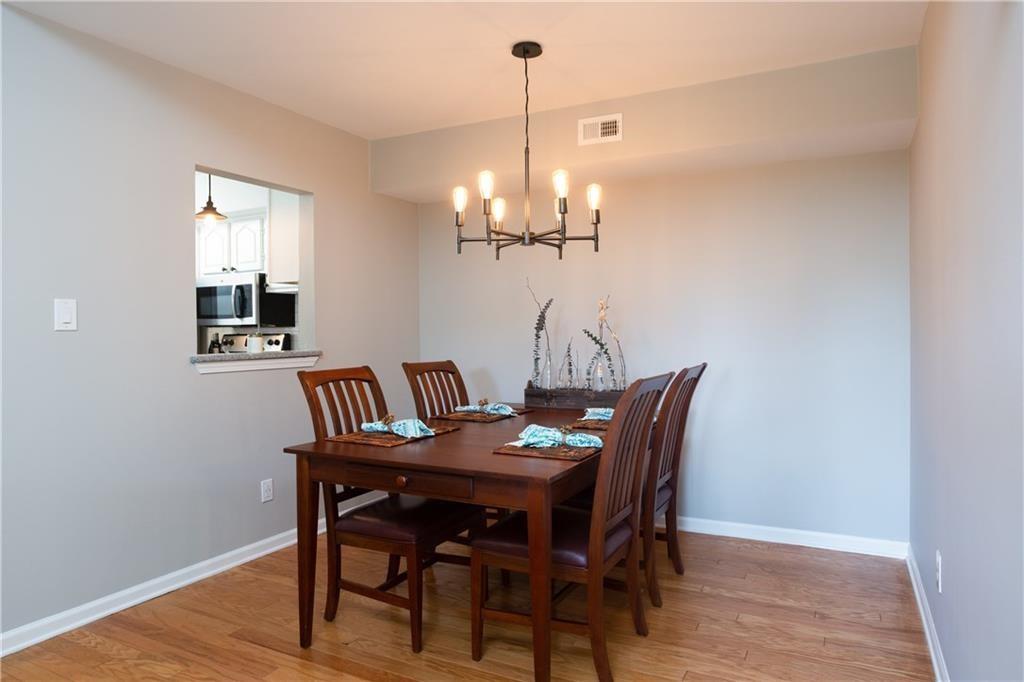 608 Mcgill Place Ne Property Photo 9