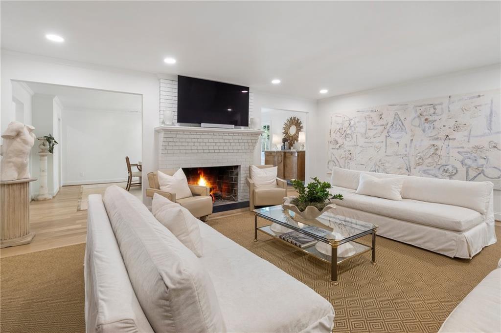 1305 Old Woodbine Road Property Photo 4
