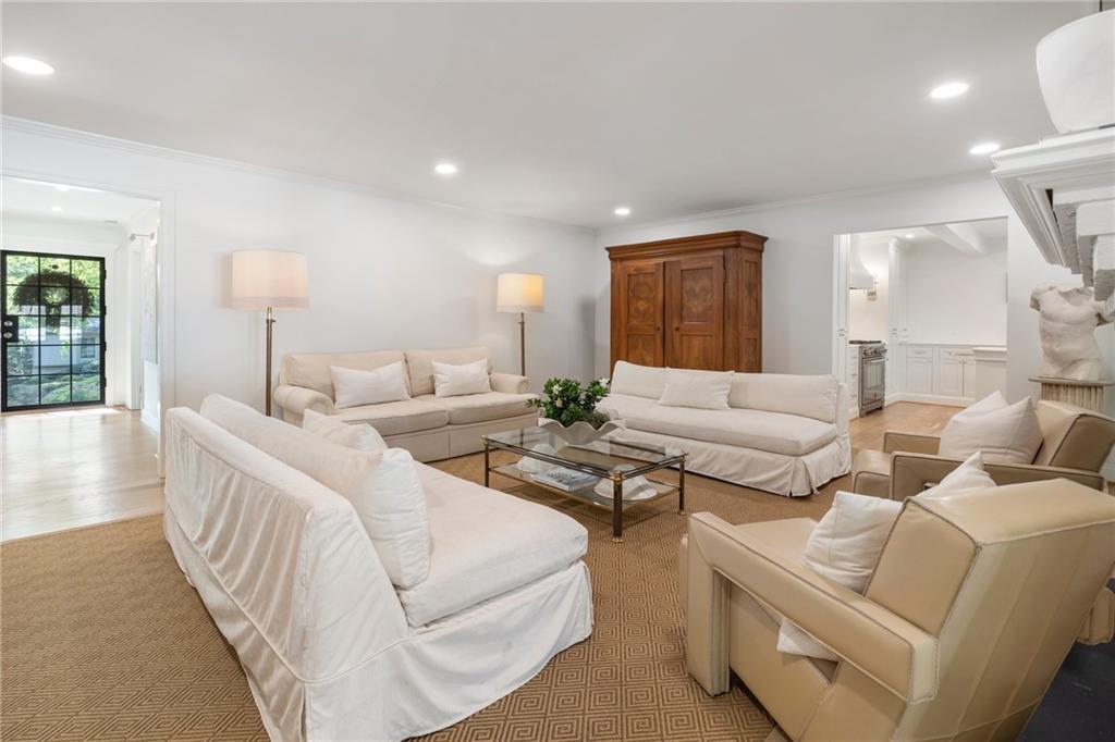 1305 Old Woodbine Road Property Photo 7