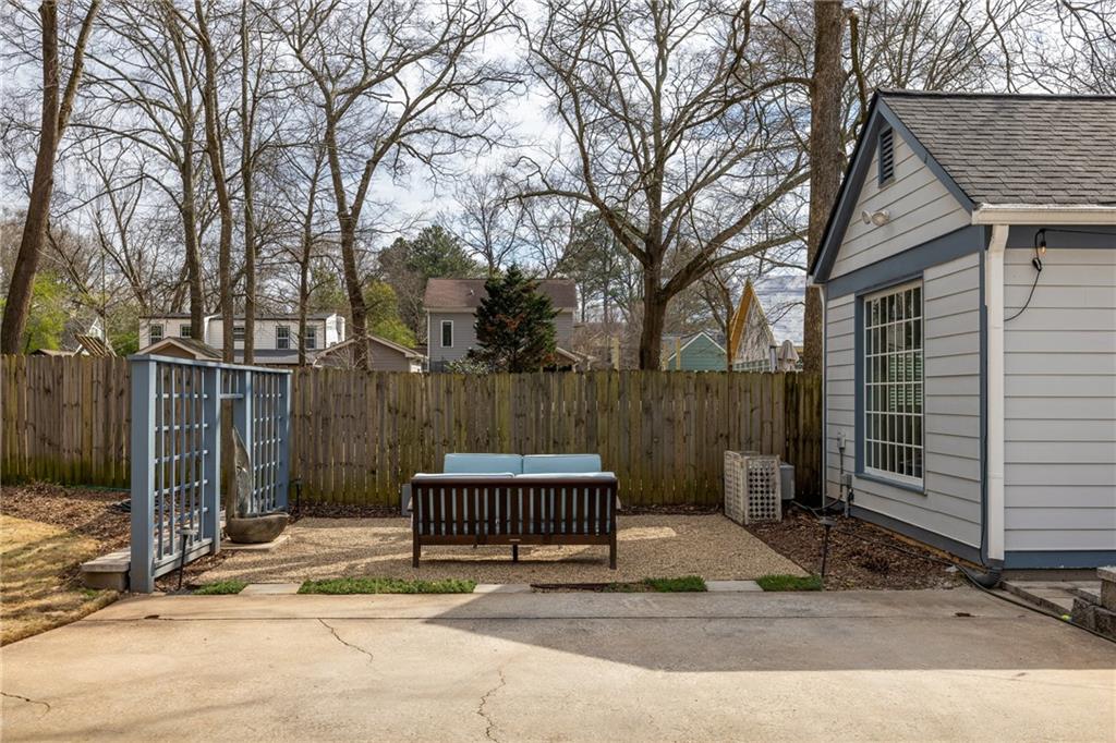 27 Spence Avenue Ne Property Photo 39