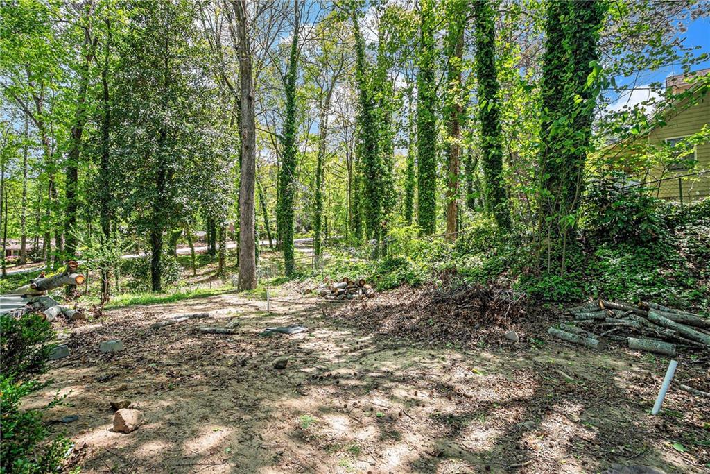 2550 Amalfi Drive Property Photo 31