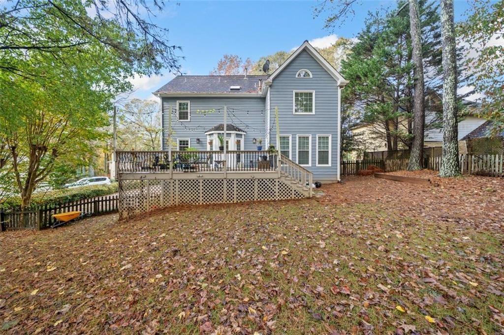 401 Briardale Court Property Photo 31