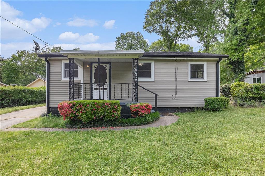 190 Derby Street Property Photo 4