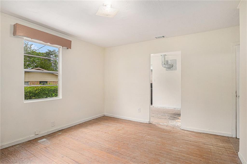 190 Derby Street Property Photo 7