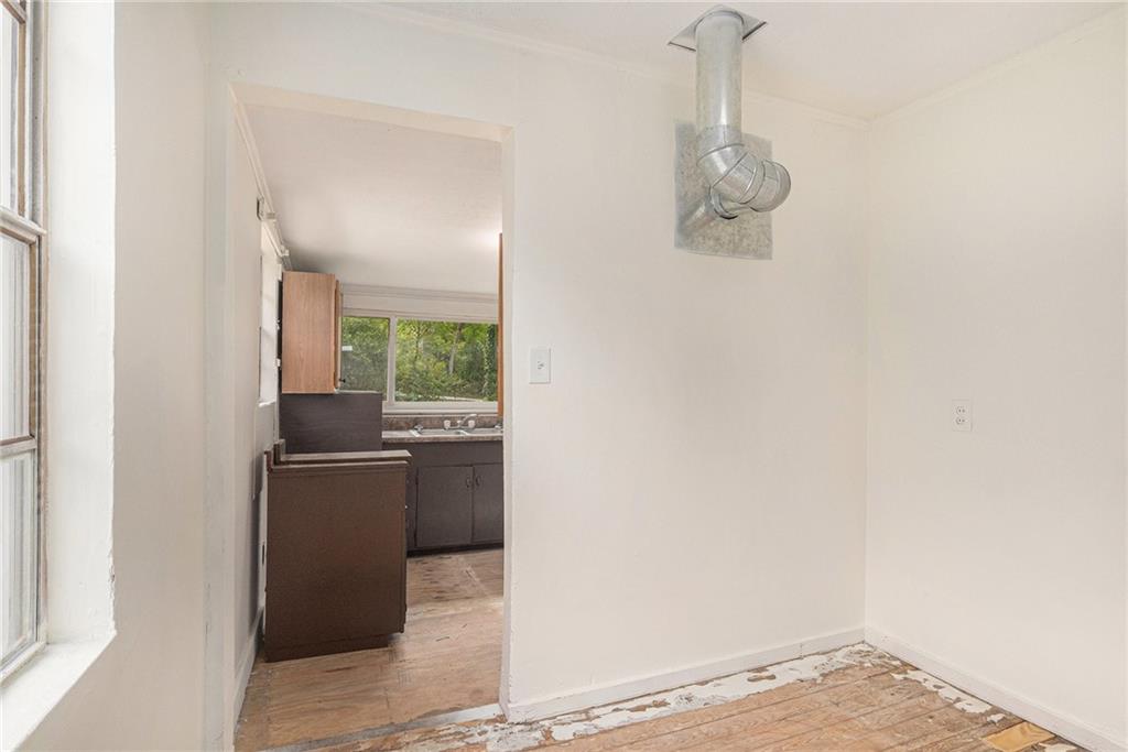 190 Derby Street Property Photo 11