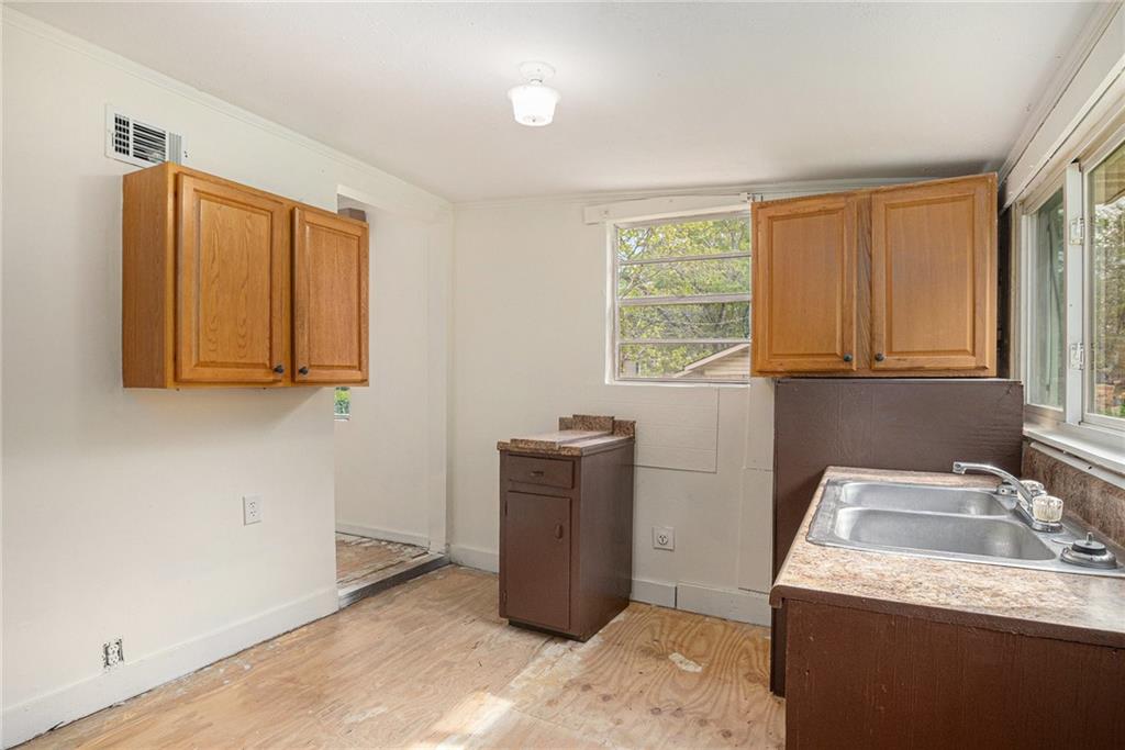 190 Derby Street Property Photo 15