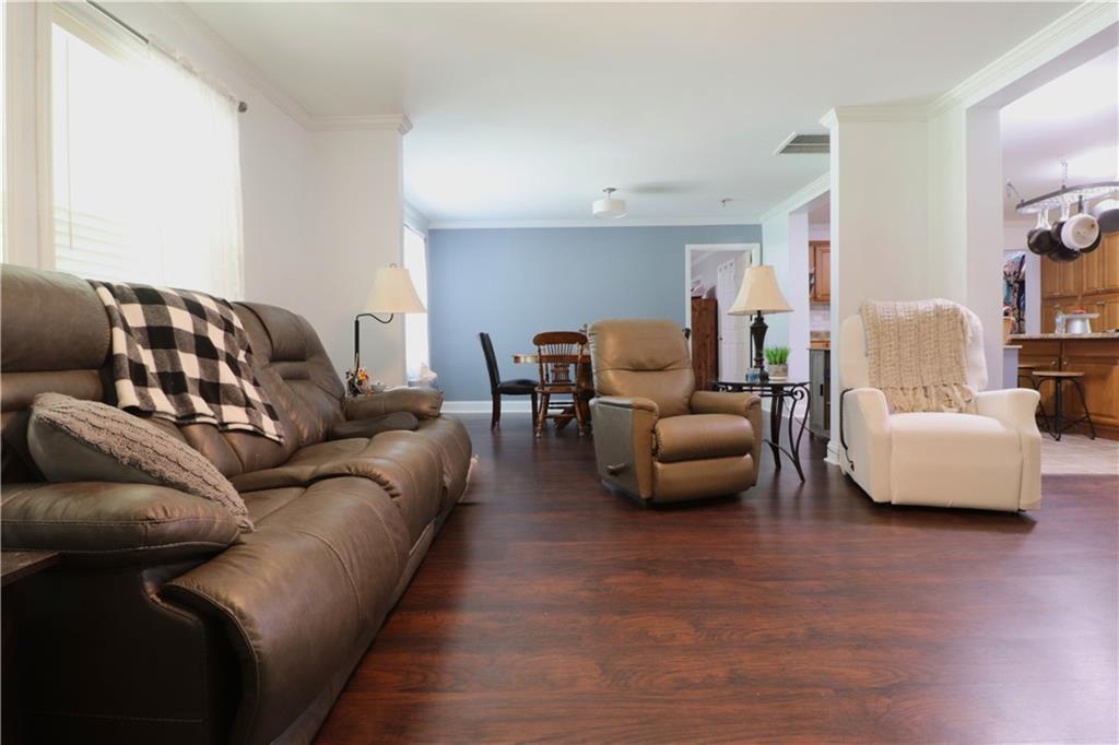 4650 Perry Road Property Photo 5