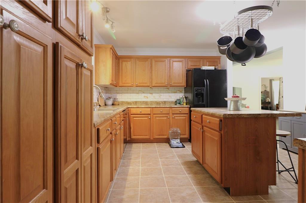 4650 Perry Road Property Photo 14
