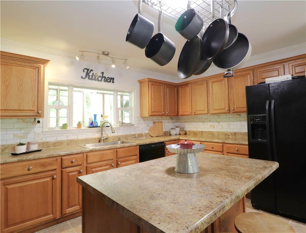 4650 Perry Road Property Photo 16