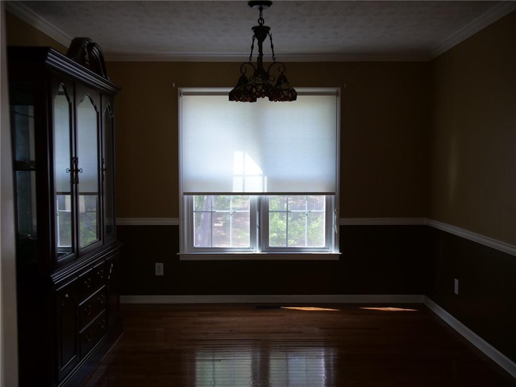 4909 Farm Valley Drive Ne Property Photo 9