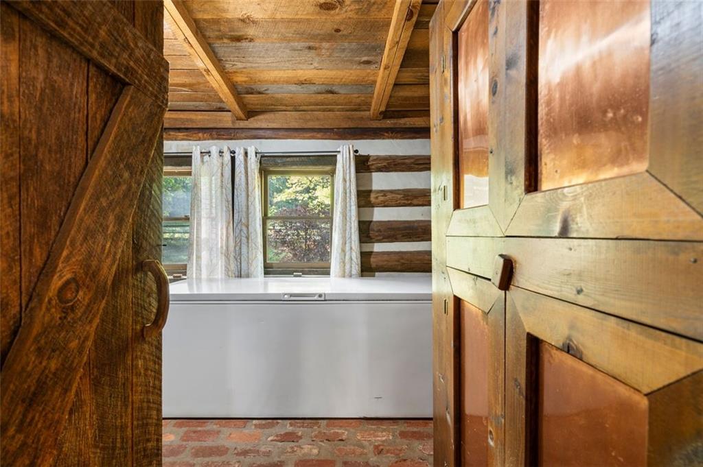 3401 Clay Road Property Photo 29