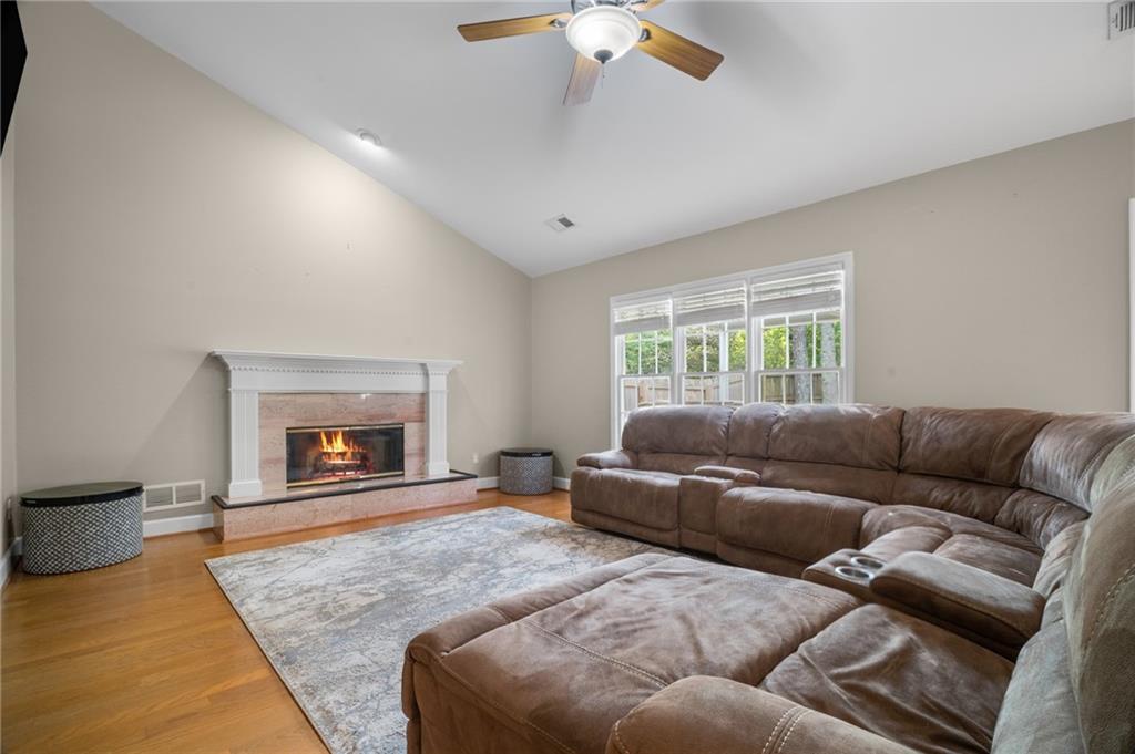 899 Fairwood Way Nw Property Photo 15