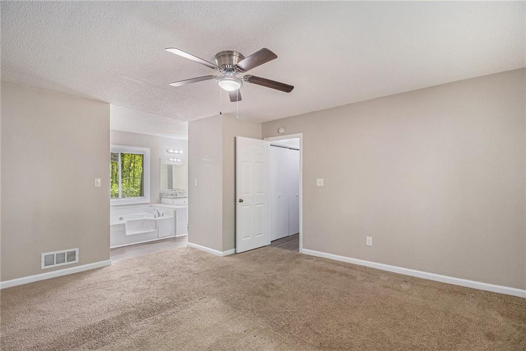 464 Meadowbrook Drive Property Photo 17