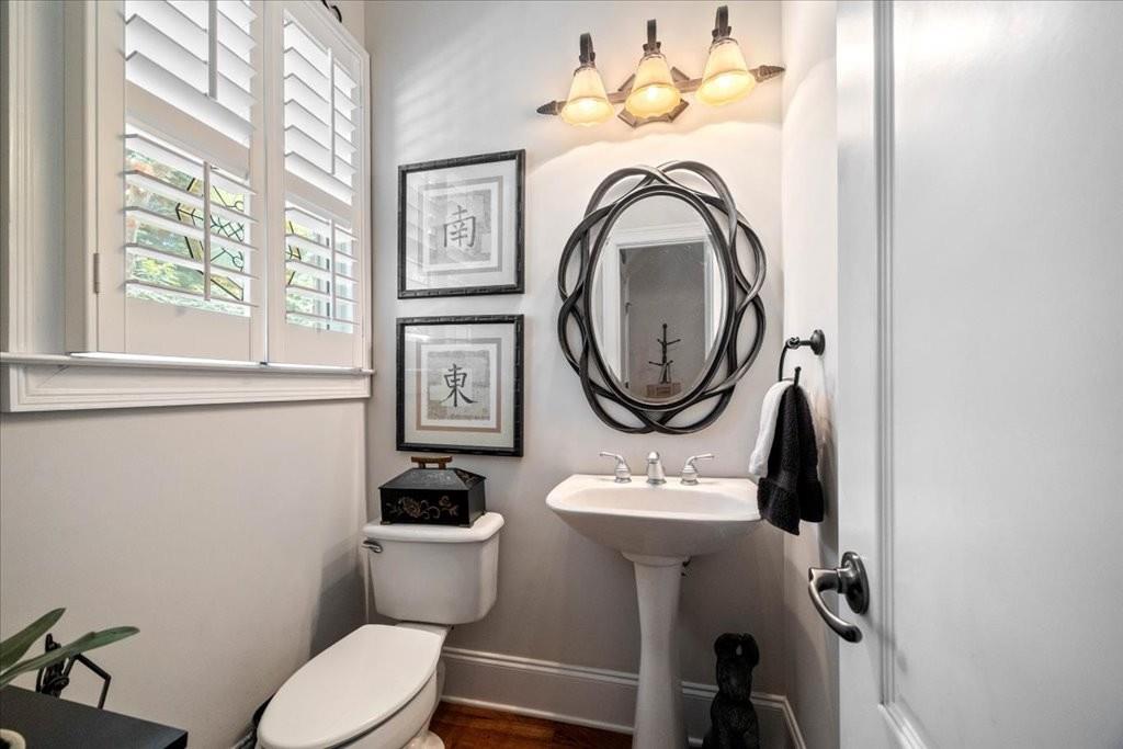 802 Pathview Court Property Photo 23