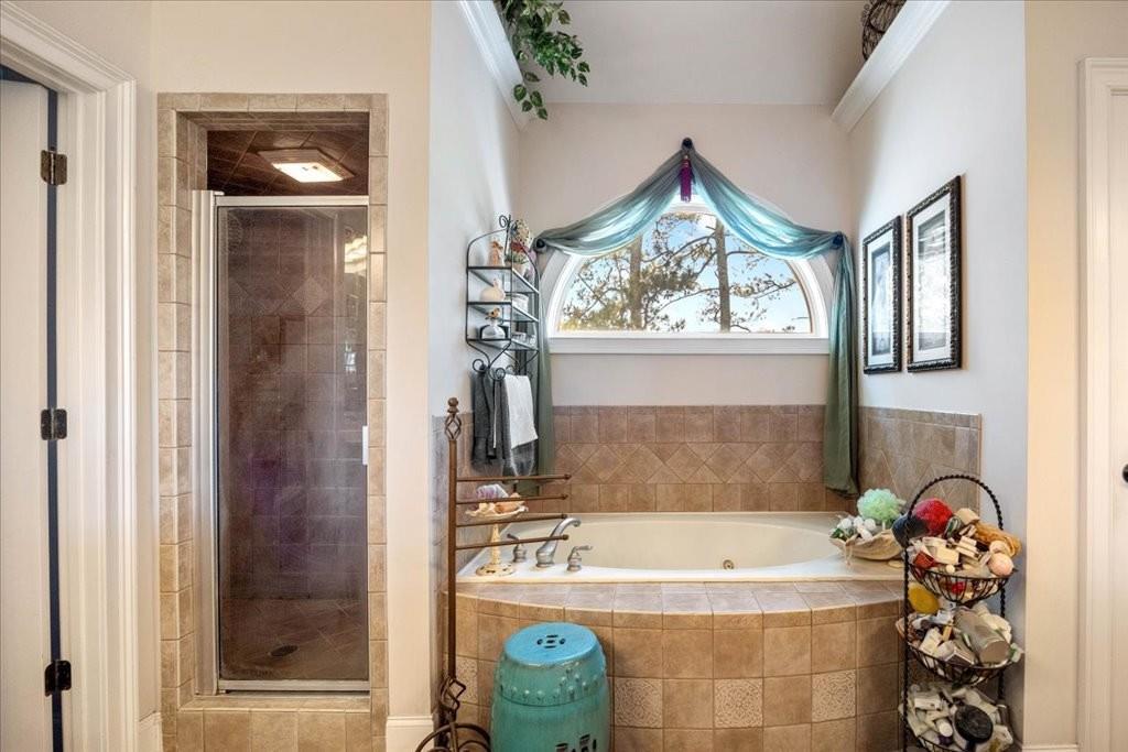 802 Pathview Court Property Photo 34
