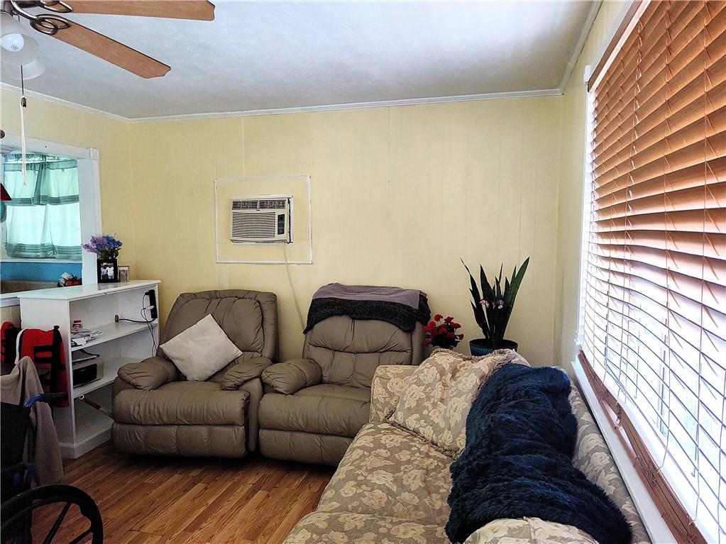 133 2nd Street Property Photo 4