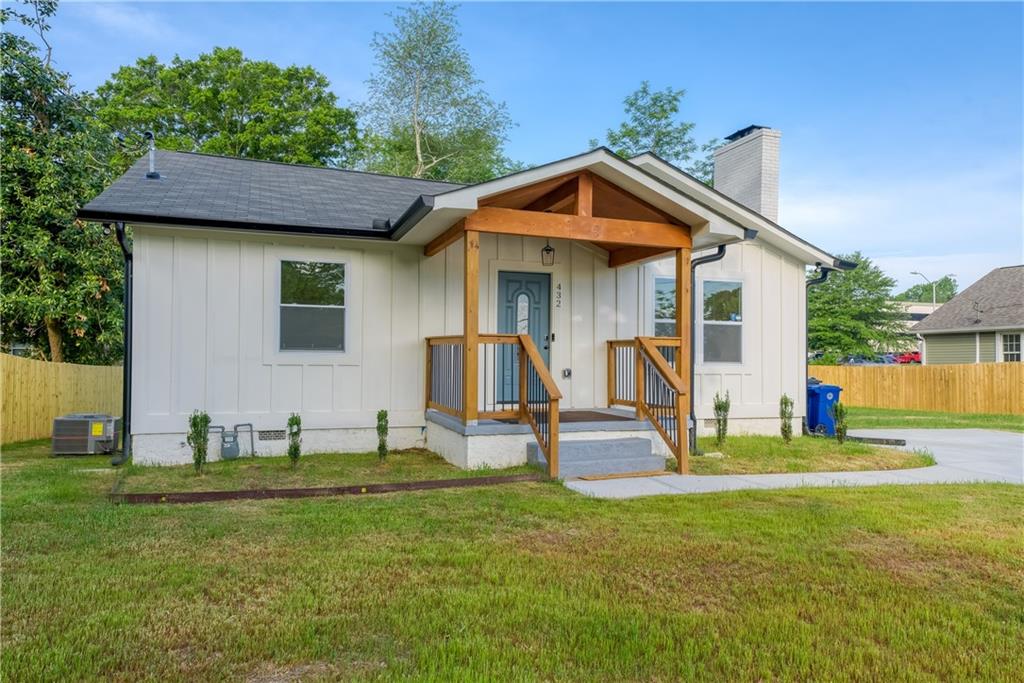 432 Fair Street Property Photo 2