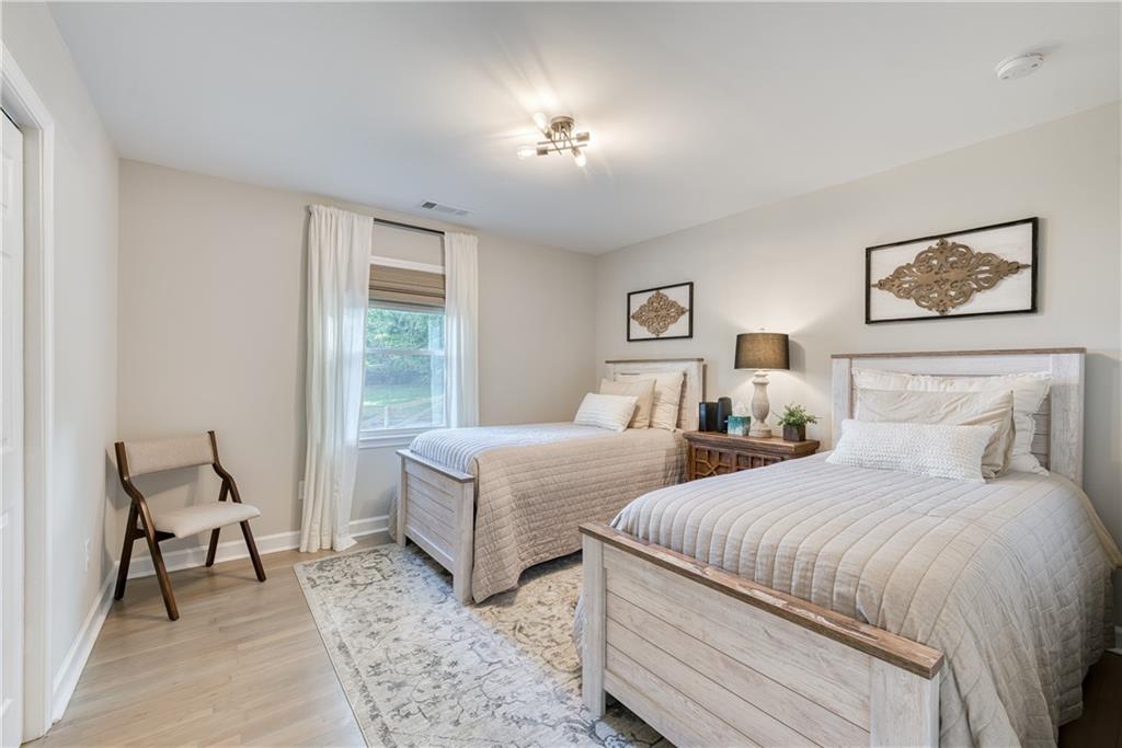 432 Fair Street Property Photo 19