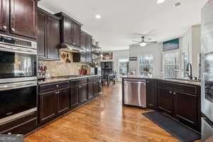283 Rosebay Lane Property Photo 11