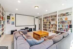 283 Rosebay Lane Property Photo 33