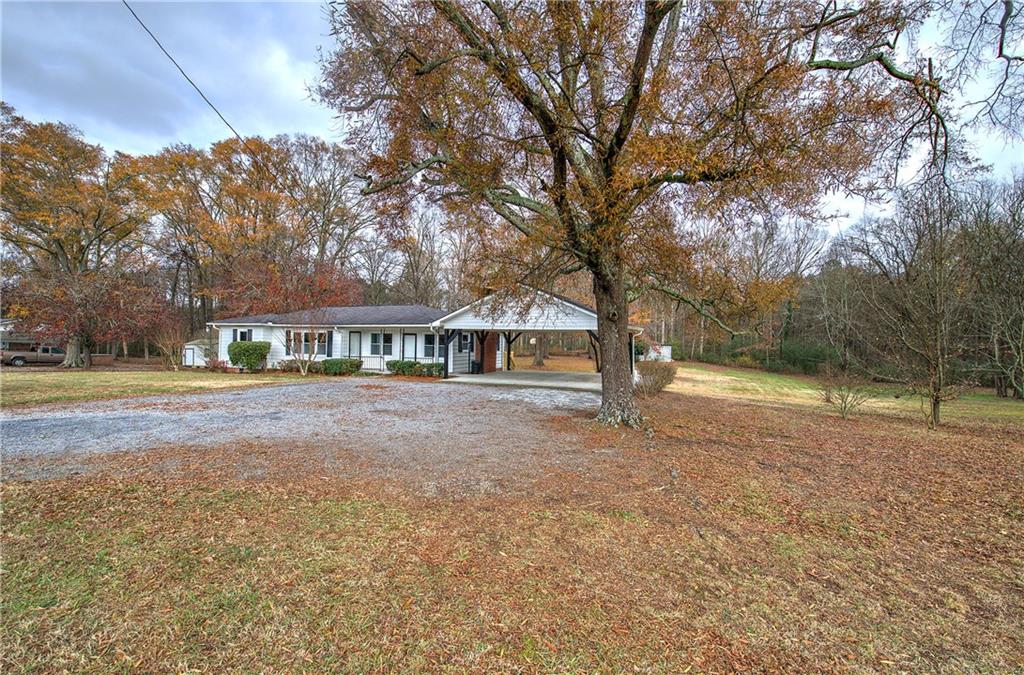 439 Cash Road Ne Property Photo 3