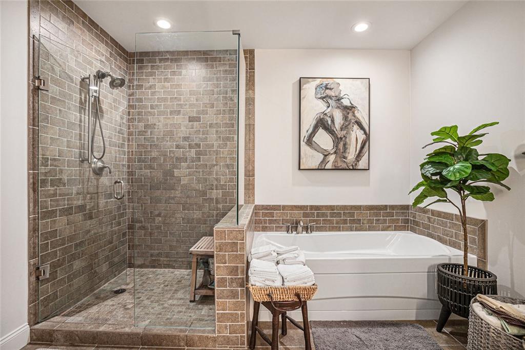 270 17th Street Nw Unit 4104 Property Photo 17