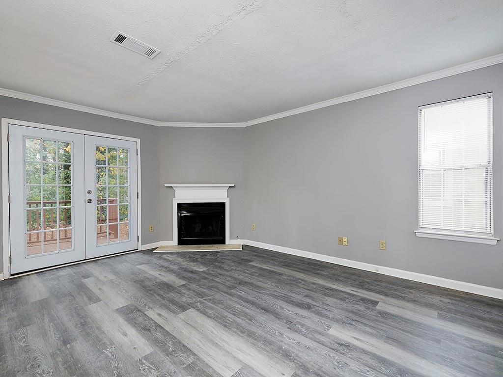 351 W Post Oak Crossing Sw Property Photo 14