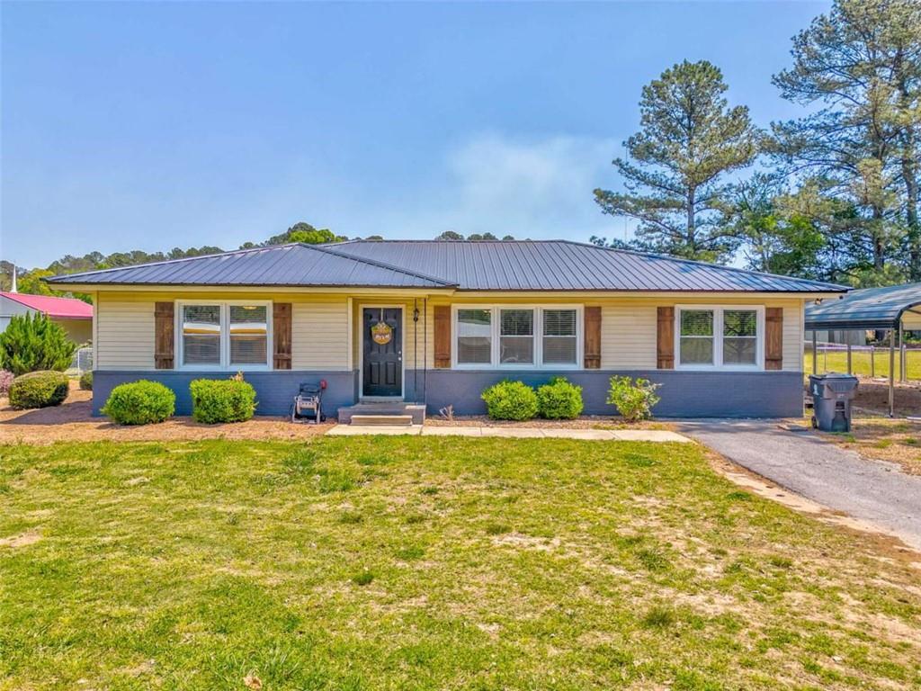 426 N College Drive N Property Photo 1