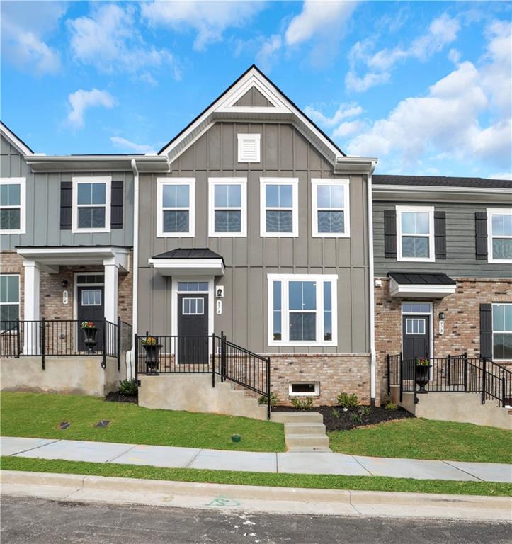 7568111 Property Photo 1