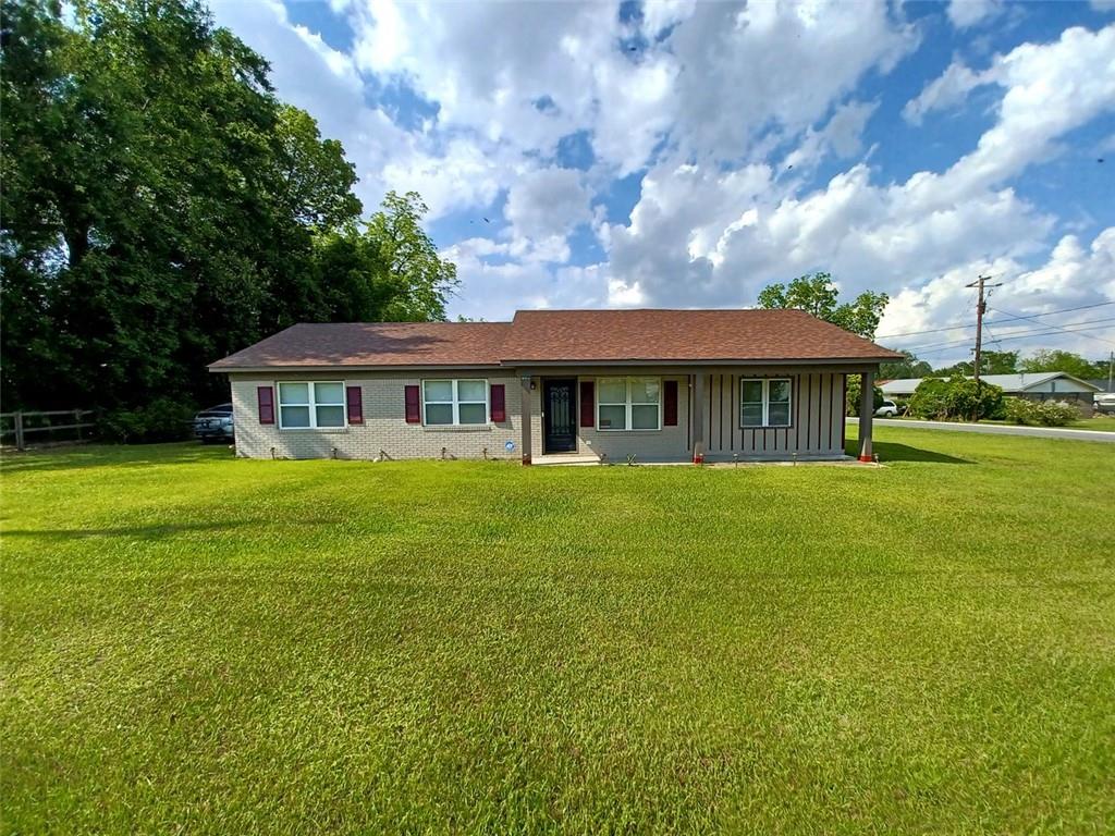 156 E Geer Street Property Photo 1