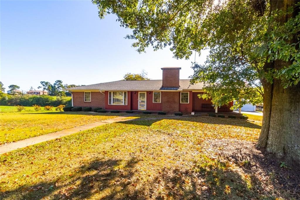 8133 Lula Road Property Photo 1