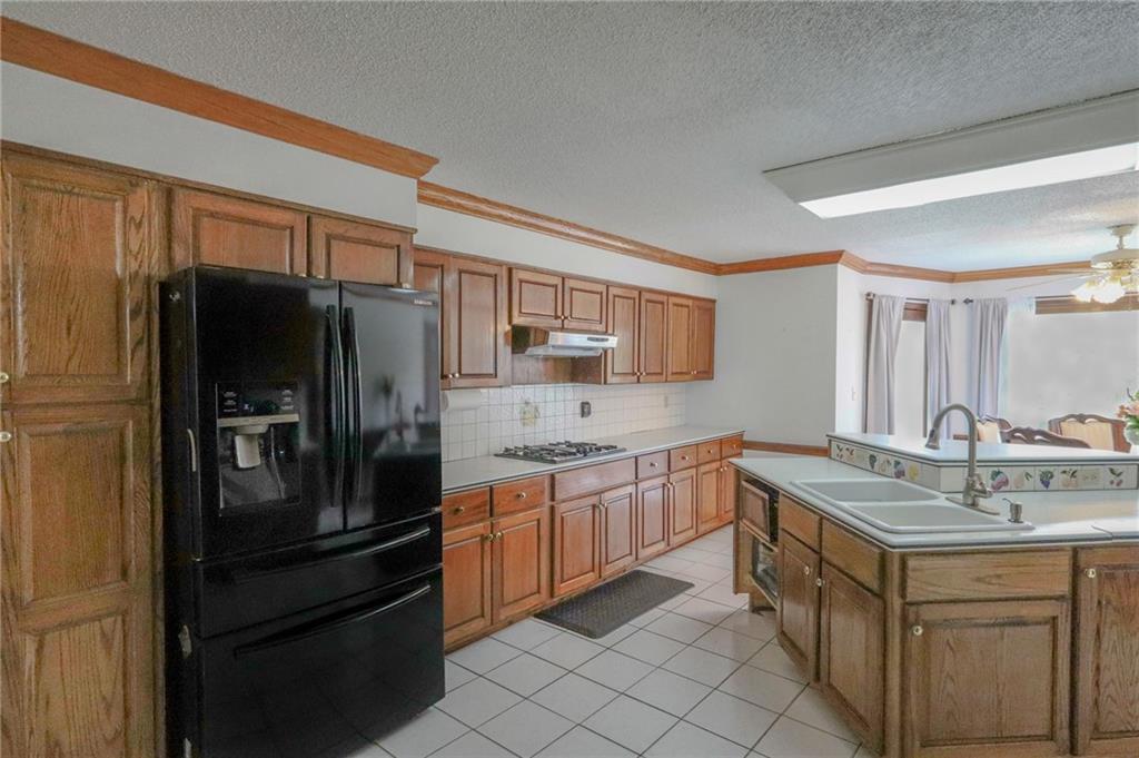 2100 Highway 138 E E Property Photo 7
