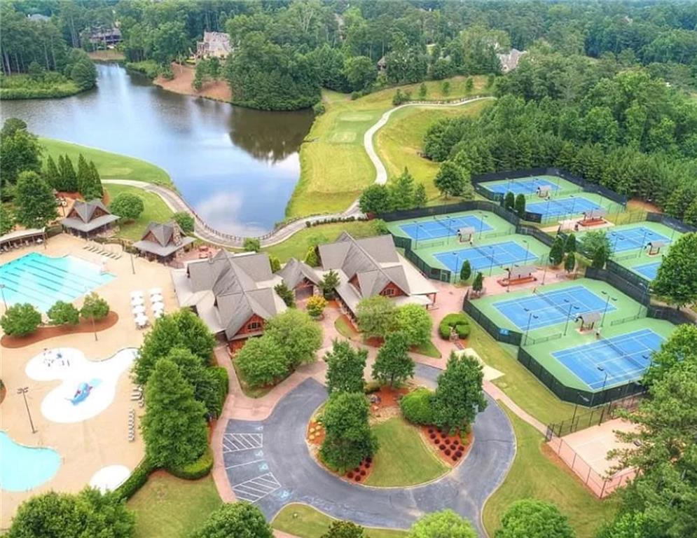 4920 Roaring Fork Pass Property Photo 9