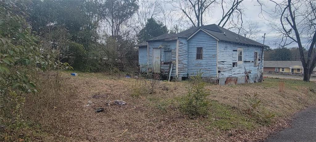 1058 Emery Highway Property Photo 1