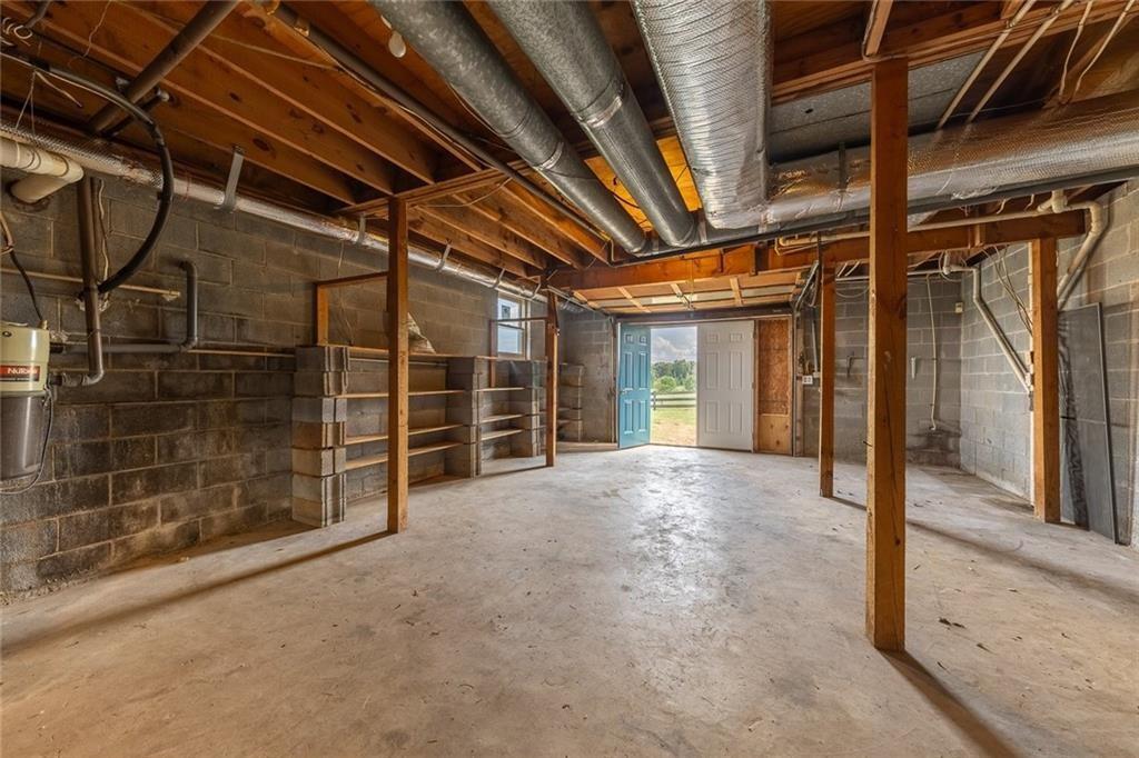 405 Thrasher Lane Property Photo 34