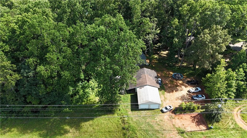 5895 Cumming Highway Property Photo 9