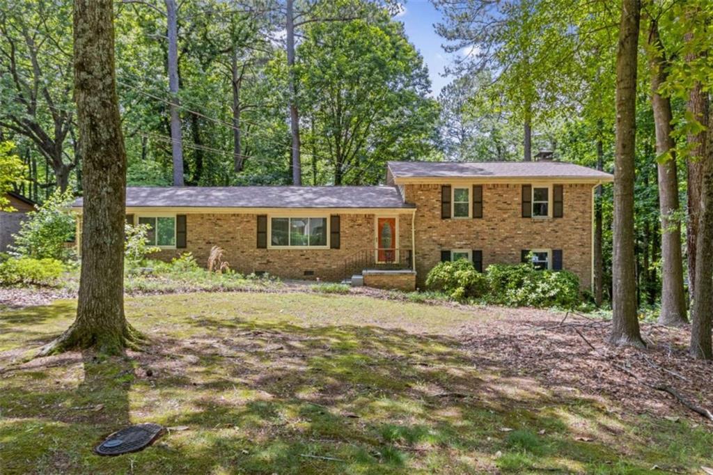 3362 Northbrook Drive Property Photo 1
