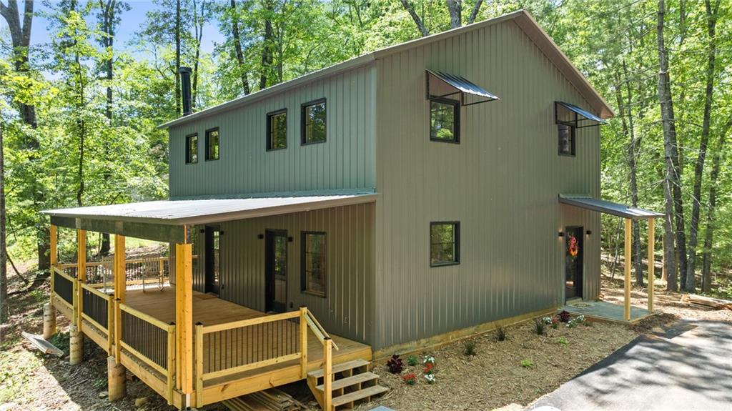38 Friendly Ln Property Photo 1