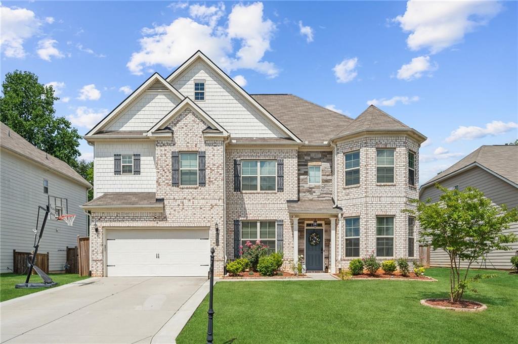 7587445 Property Photo 1