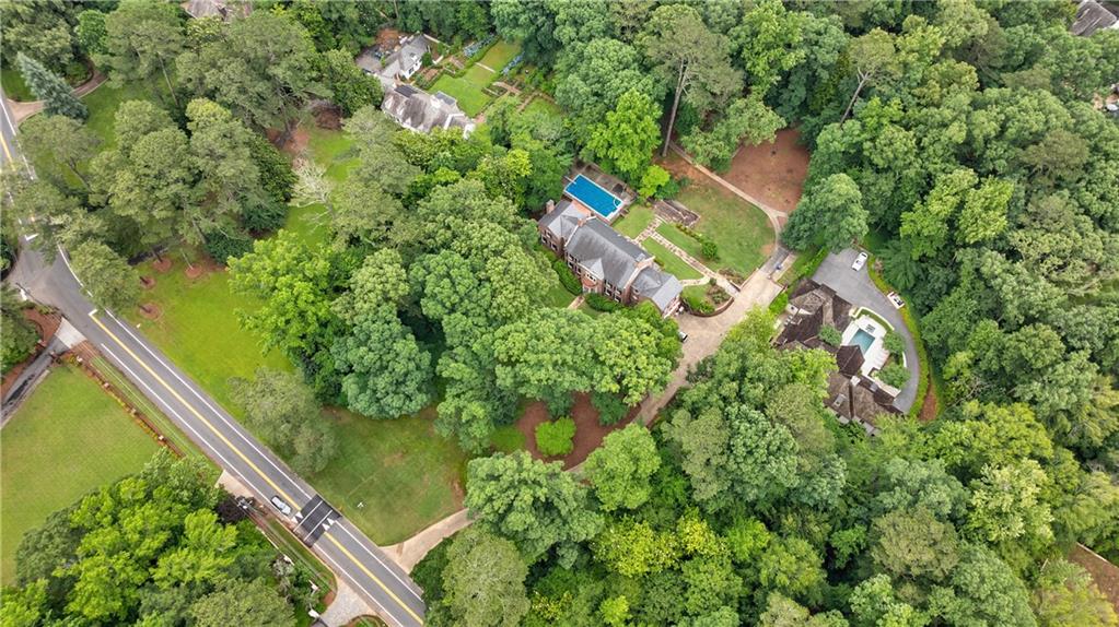 280 Blackland Road Nw Property Photo 9