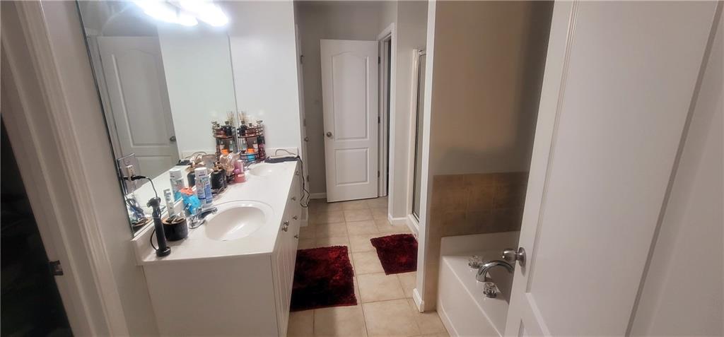 5719 Singlebriar Court Property Photo 14