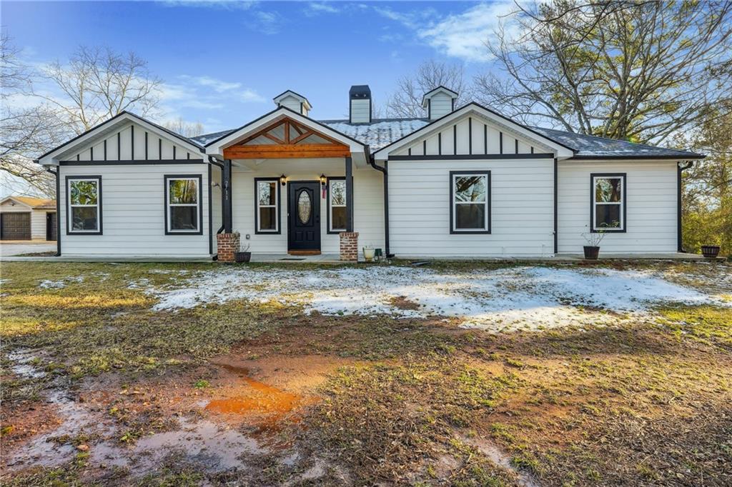 2711 Mcdonough Road Property Photo 1