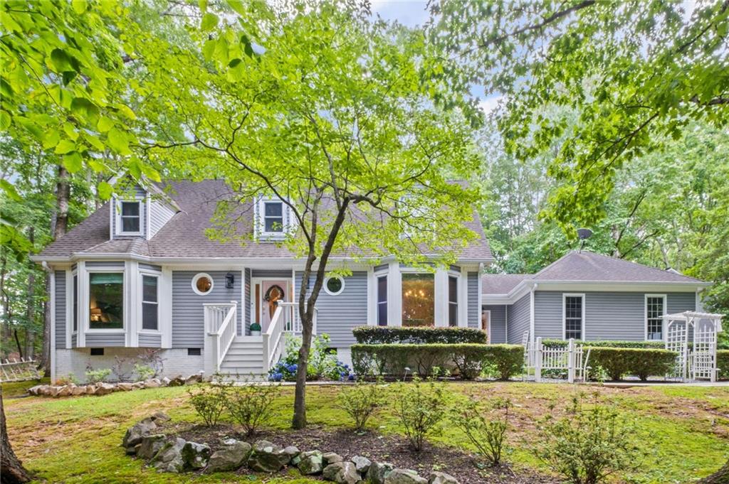 115 Leaf Lake Drive