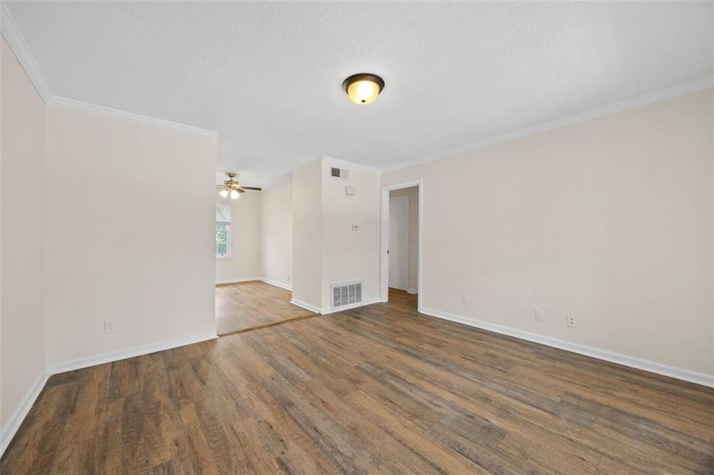 135 E Hill Street Unit 22 Property Photo 8