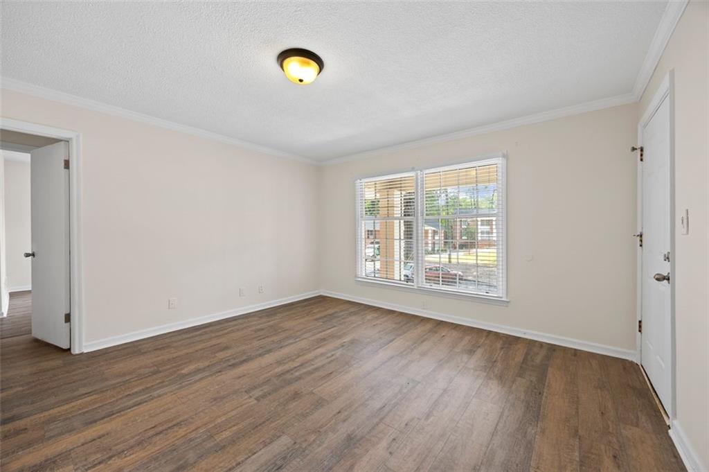 135 E Hill Street Unit 22 Property Photo 9