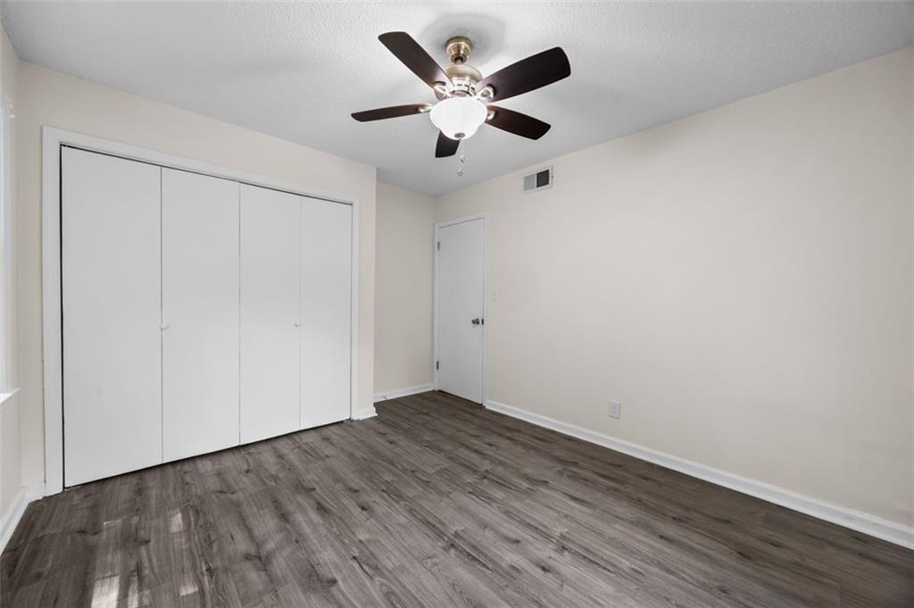 135 E Hill Street Unit 22 Property Photo 17
